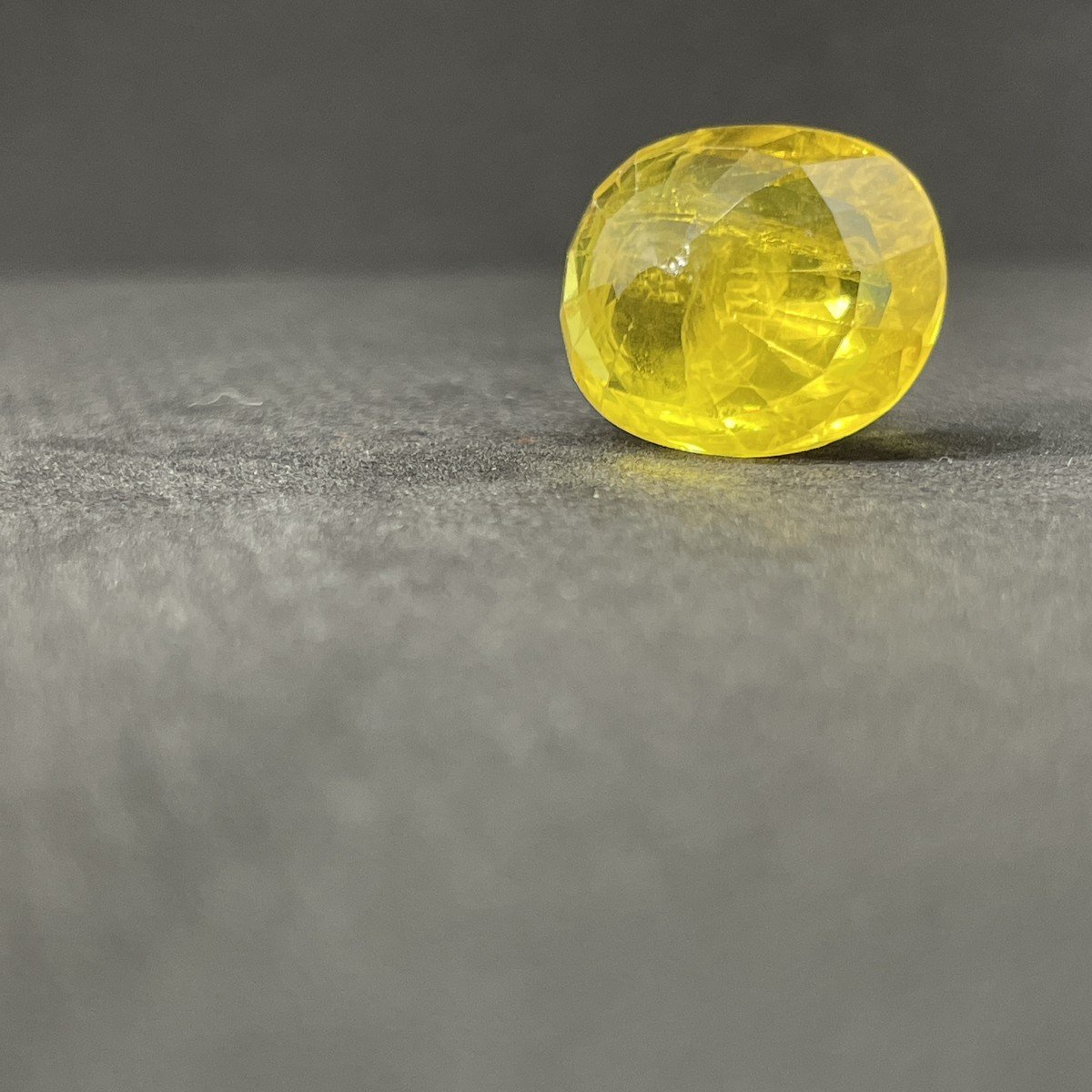 Natural Yellow Sapphire (Pukhraj) #05 Natural Yellow Sapphire (Pukhraj) #05