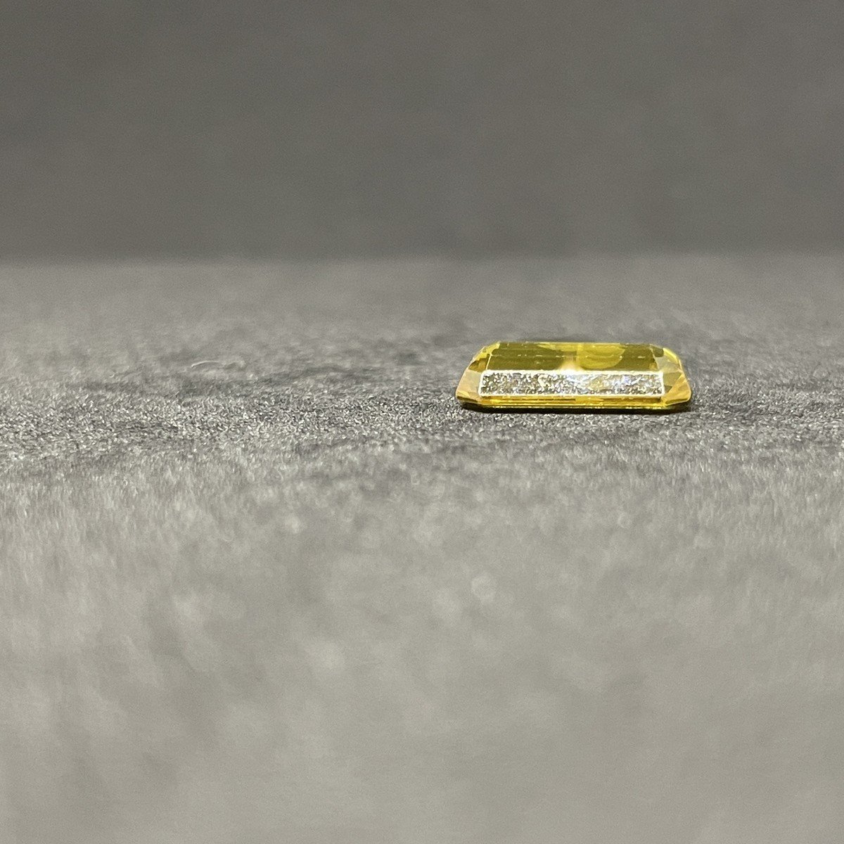 Natural Yellow Sapphire (Pukhraj) #10 Natural Yellow Sapphire (Pukhraj) #10
