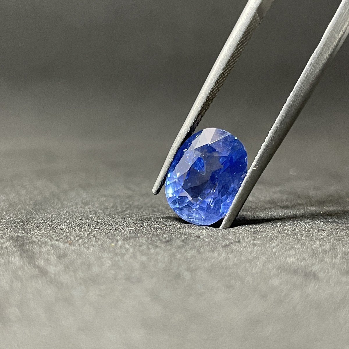 Natural Blue Sapphire (Neelam) #09 Natural Blue Sapphire (Neelam) #09