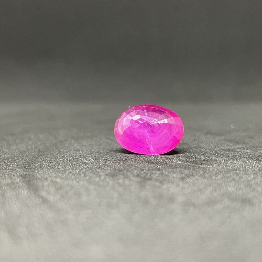 Natural Ruby - 4.06 Carats