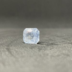 Natural Blue Sapphire - 6.59 Carats