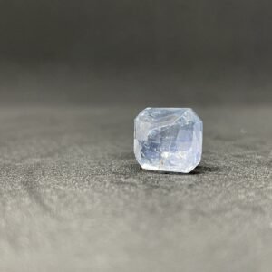 Natural Blue Sapphire - 6.59 Carats