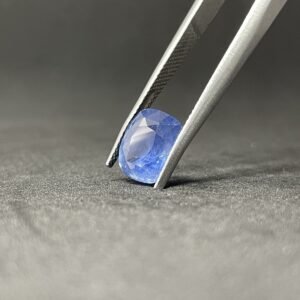 Natural Blue Sapphire - 5.05 Carats