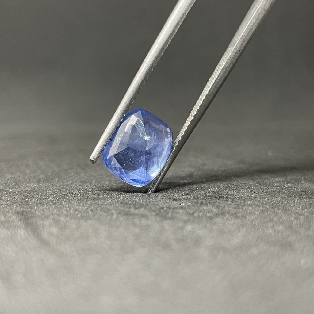 Natural Blue Sapphire - 5.05 Carats