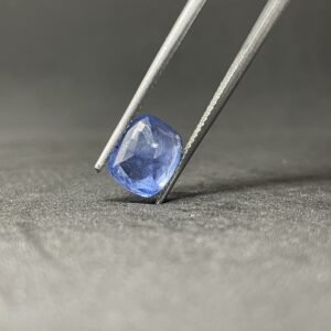Natural Blue Sapphire - 5.05 Carats