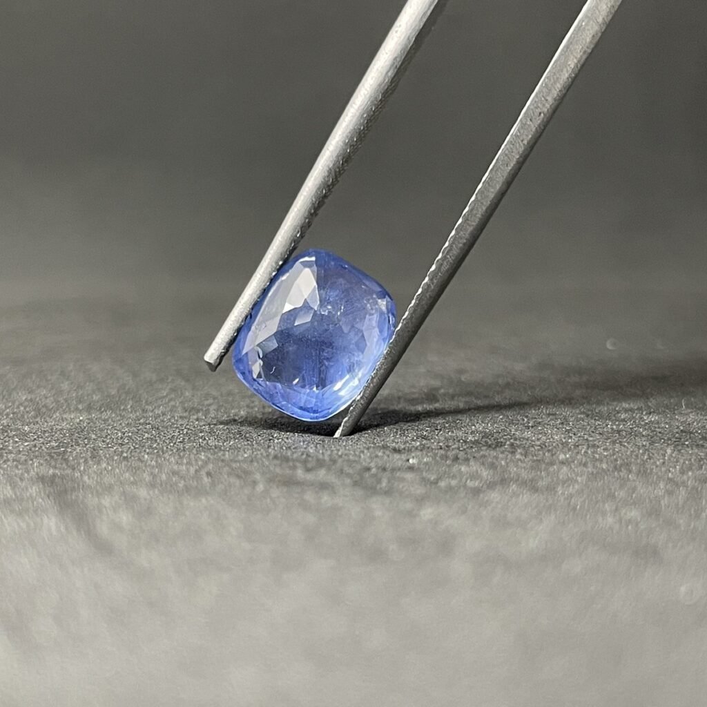 Natural Blue Sapphire - 5.05 Carats
