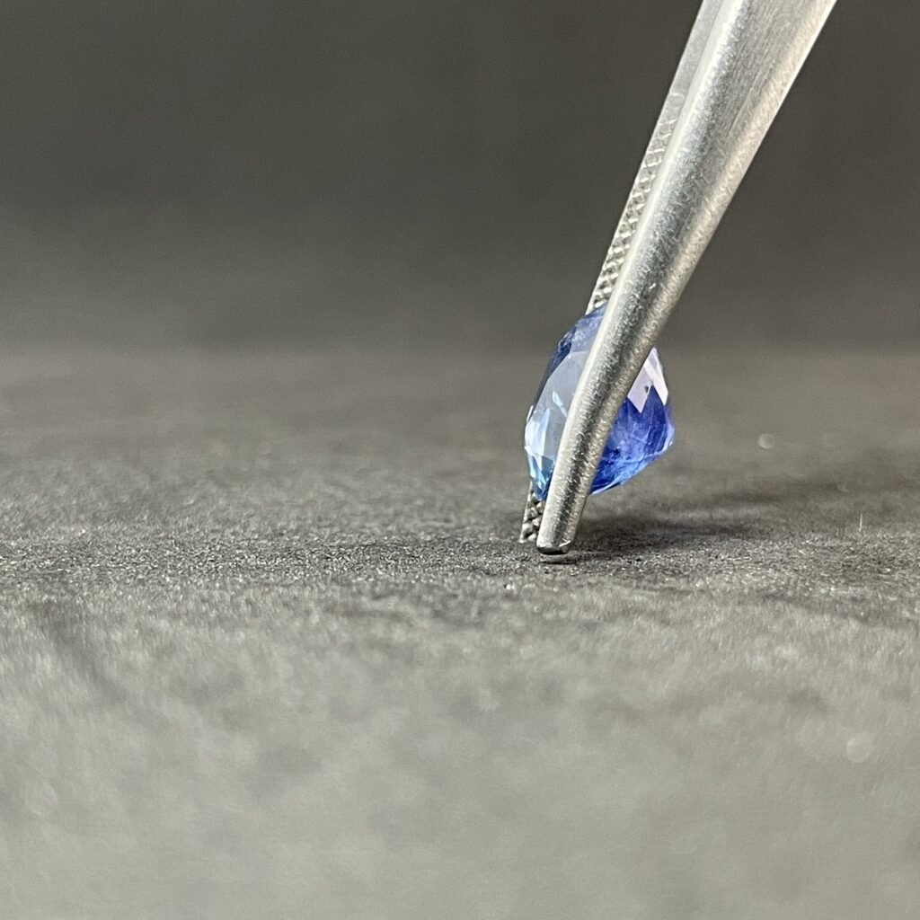 Natural Blue Sapphire - 4.83 Carats