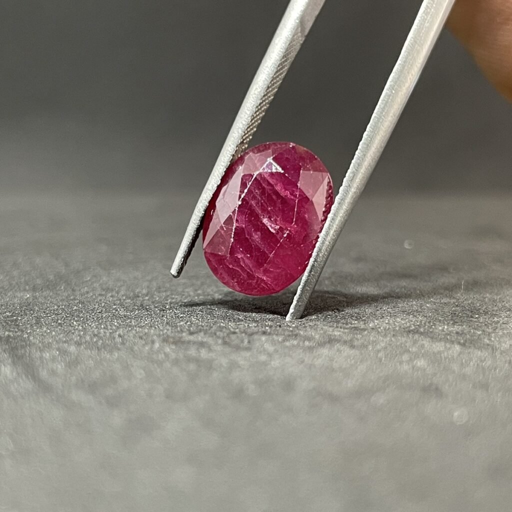 Natural Ruby - 9.04 Carats