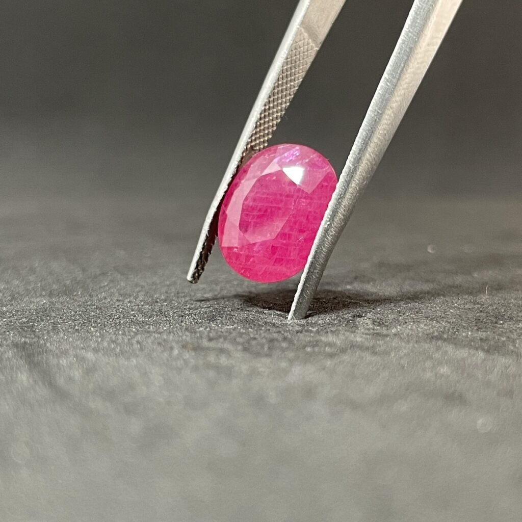 Natural Ruby - 5.93 Carats