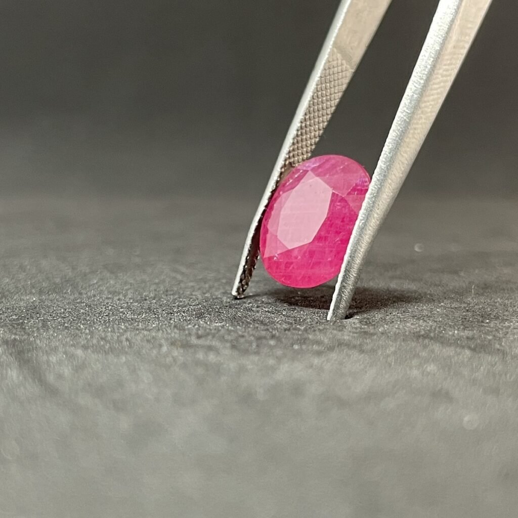 Natural Ruby - 5.93 Carats