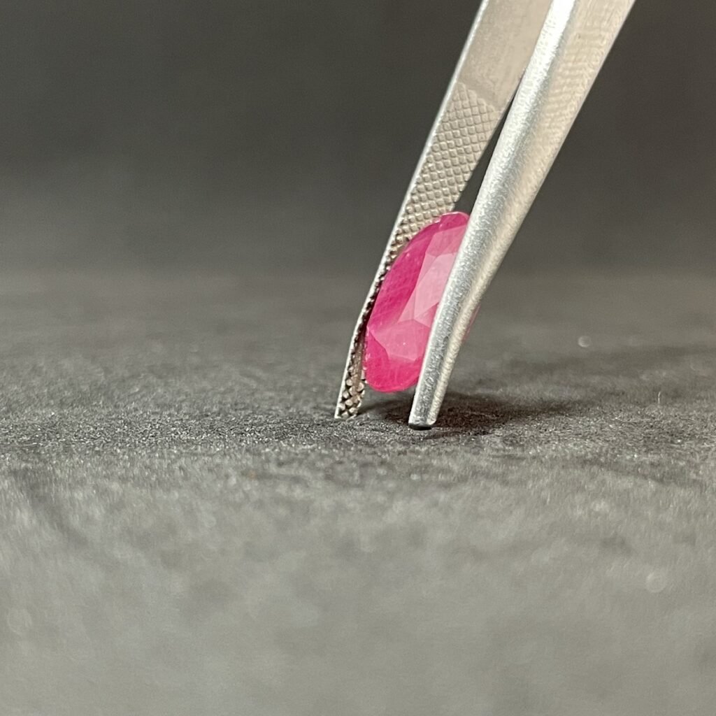 Natural Ruby - 5.93 Carats
