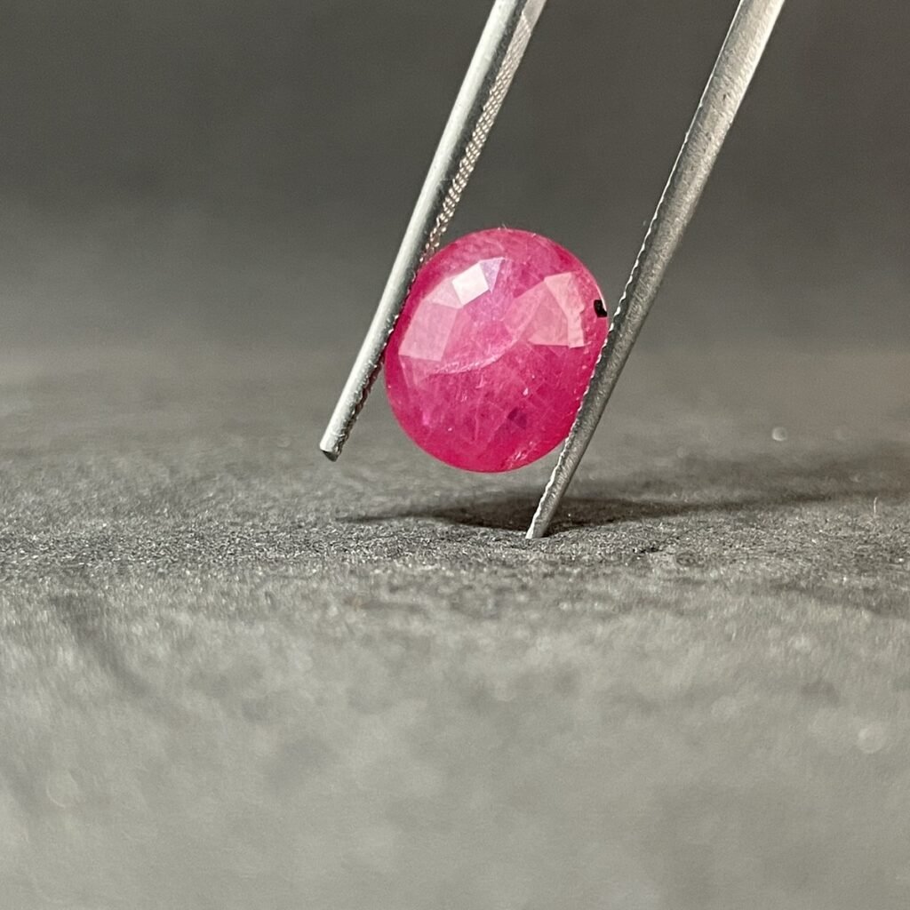 Natural Ruby - 5.93 Carats