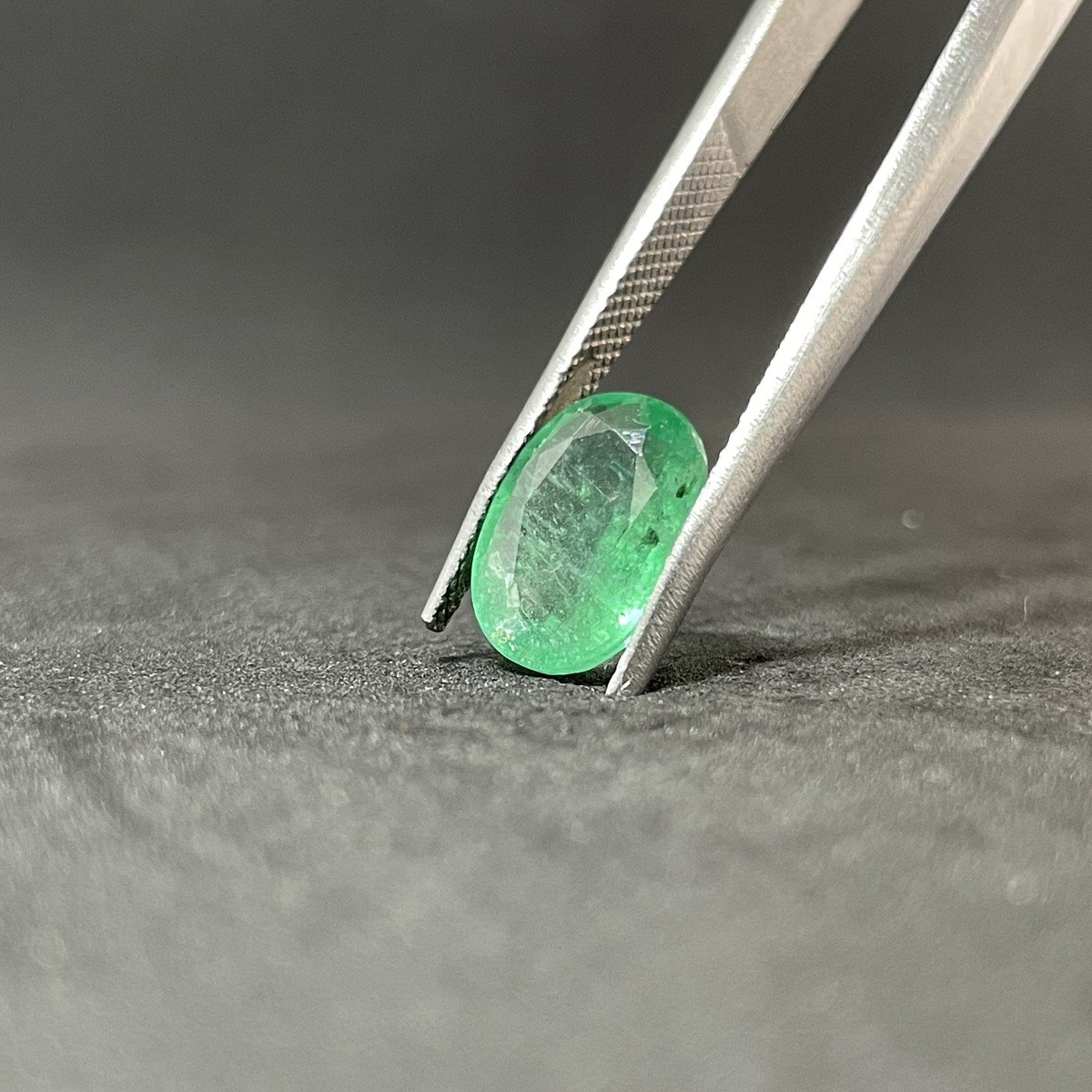 Natural Emerald (Panna) #02 Natural Emerald (Panna) #02