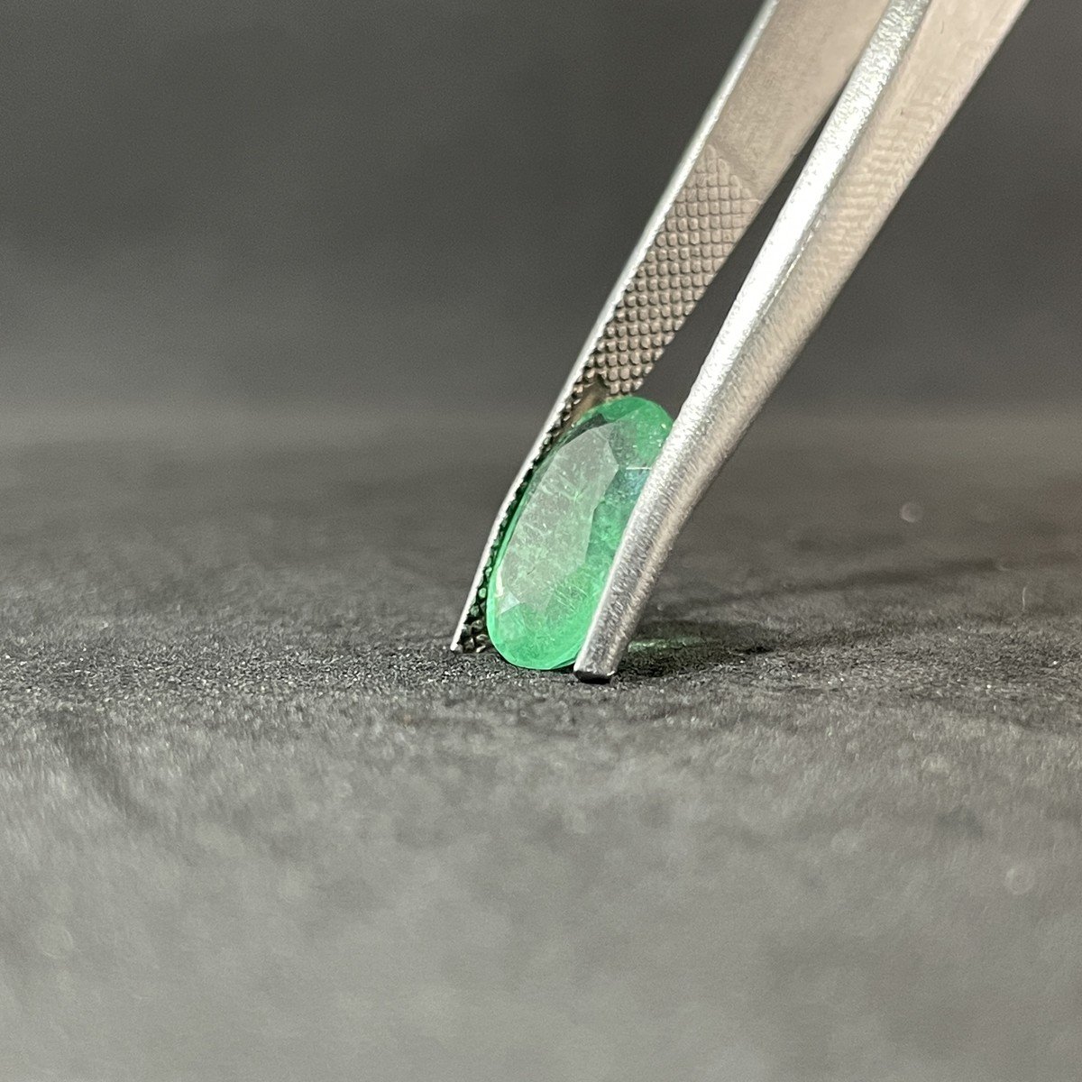 Natural Emerald (Panna) #02 Natural Emerald (Panna) #02