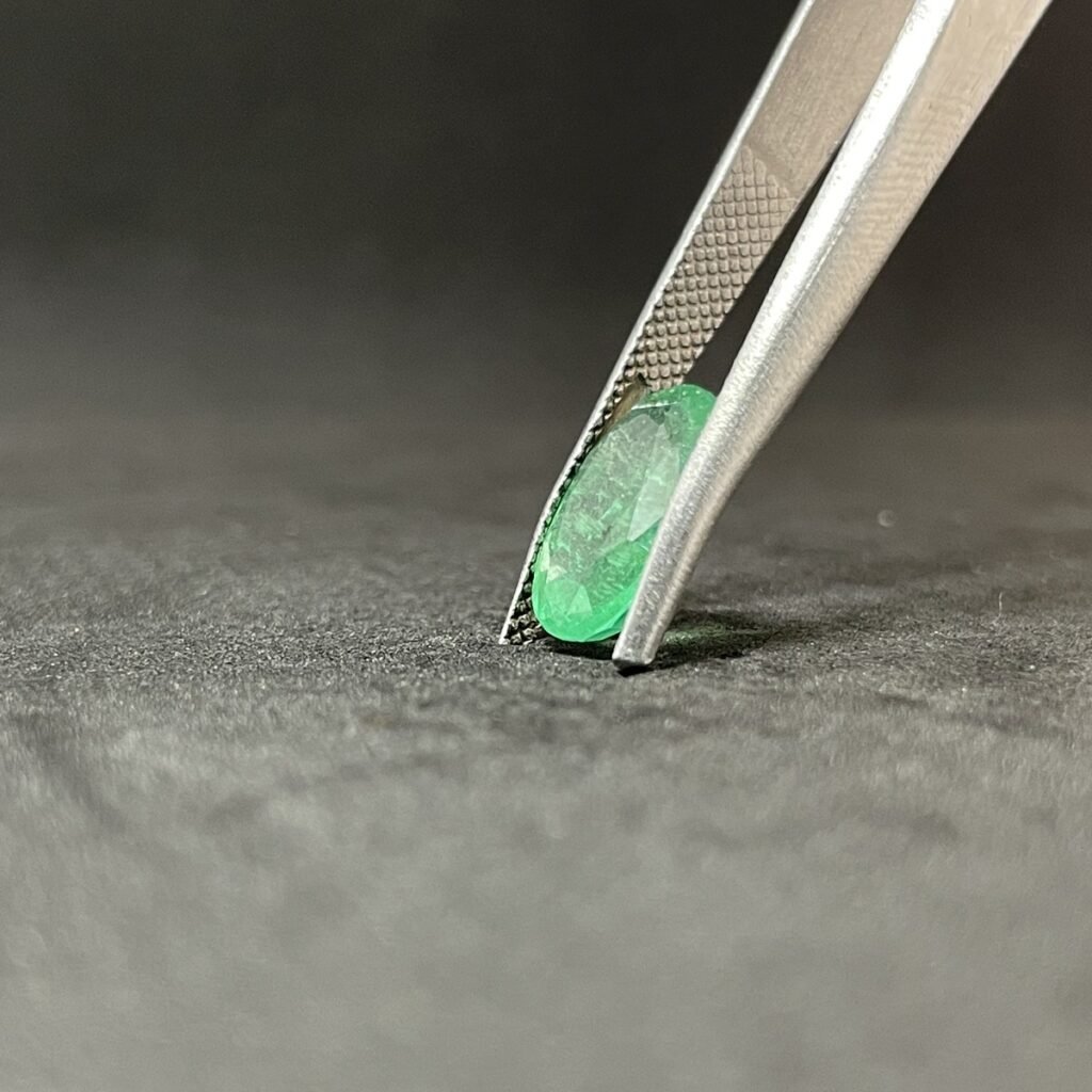 Natural Emerald - 2.92 Carats