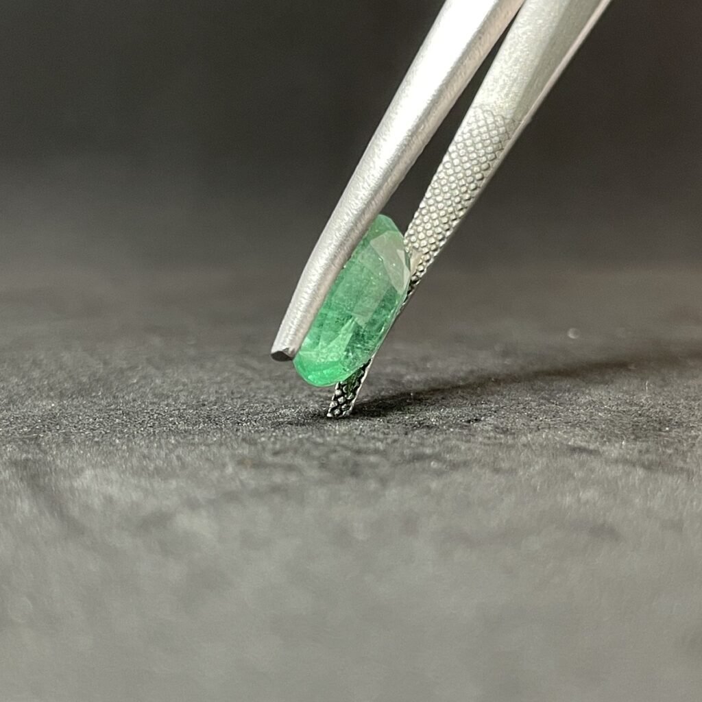 Natural Emerald - 2.92 Carats