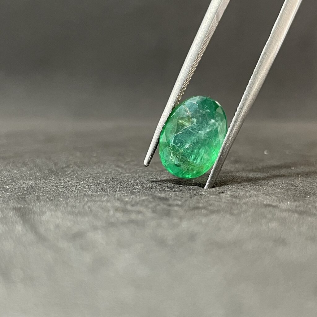 Natural Emerald - 3.81 Carats