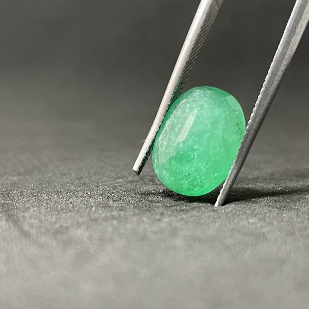 Natural Emerald - 6.74 Carats