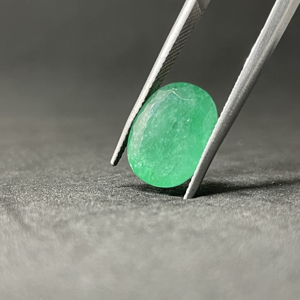 Natural Emerald - 6.74 Carats
