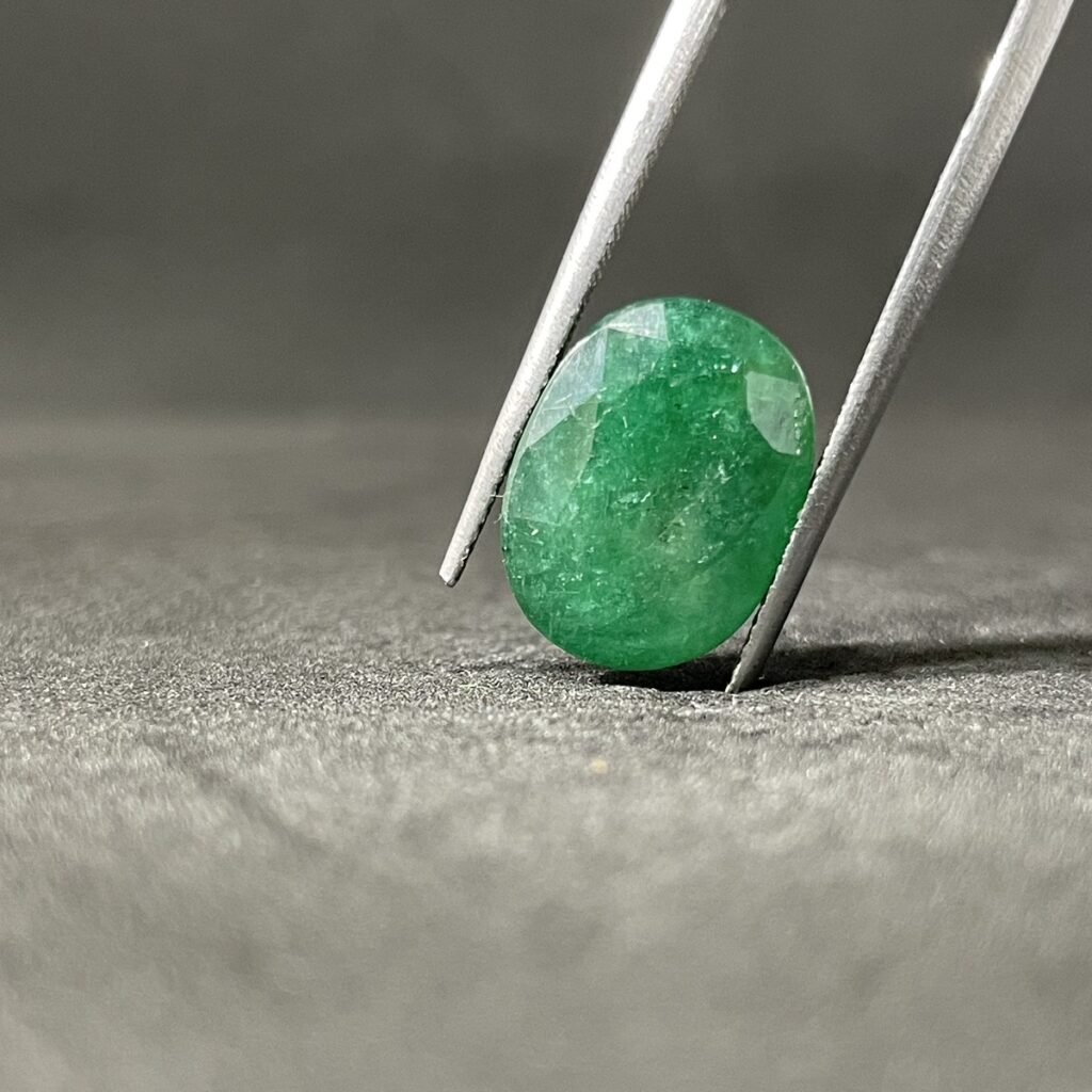 Natural Emerald - 7.07 Carats