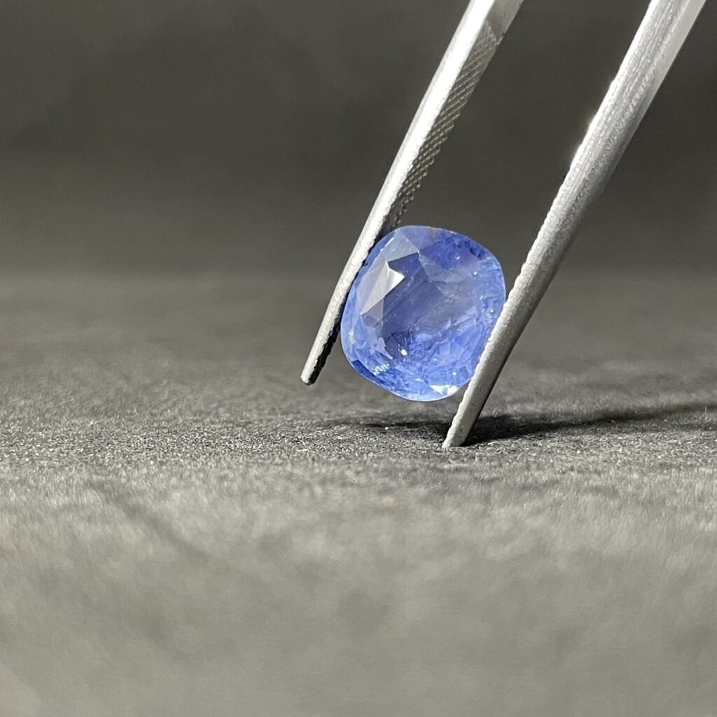Natural Blue Sapphire - 5.46 Carats