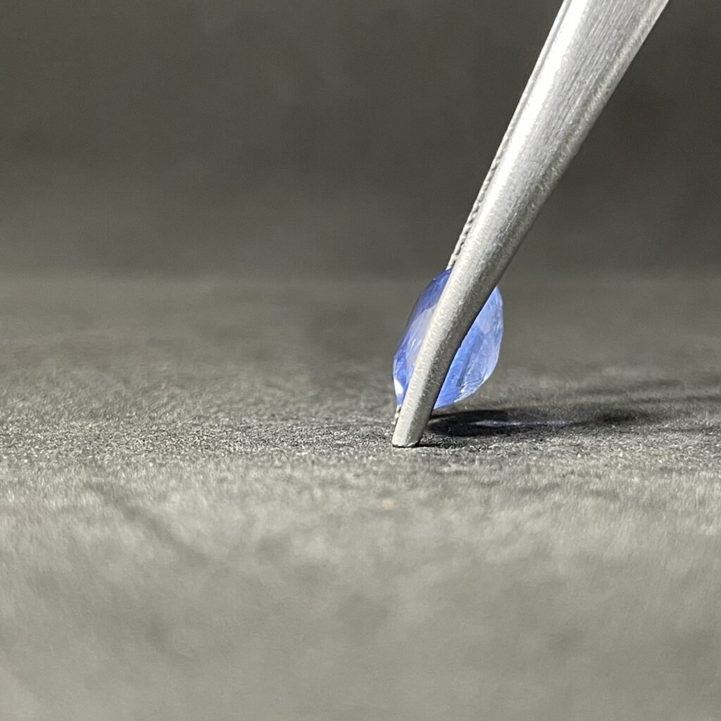 Natural Blue Sapphire - 5.46 Carats