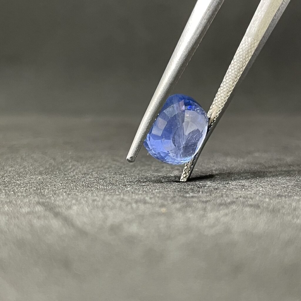 Natural Blue Sapphire - 5.46 Carats