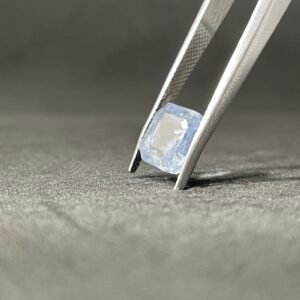 Natural Blue Sapphire - 4.81 Carats