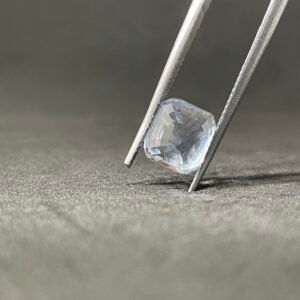 Natural Blue Sapphire - 4.81 Carats