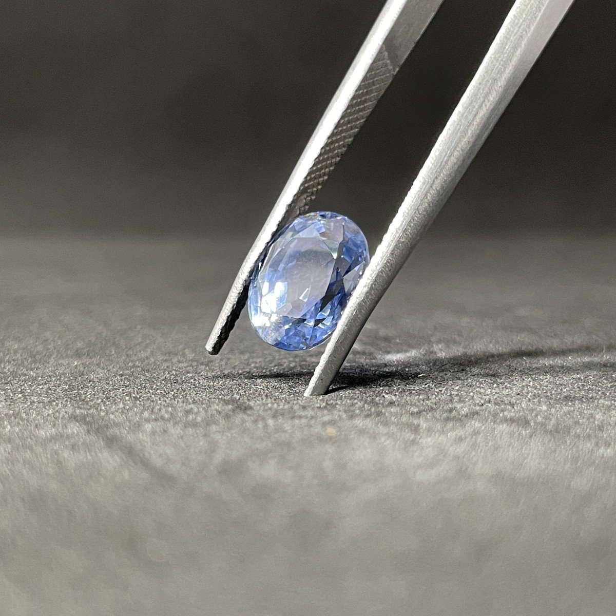 Natural Blue Sapphire – 4.04 Carats Natural Blue Sapphire - 4.04 Carats