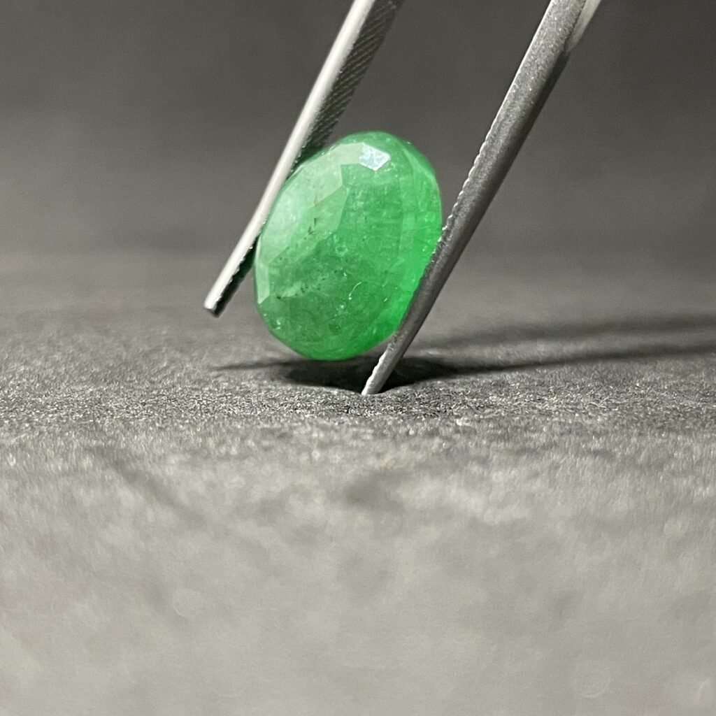 Natural Emerald - 8.59 Carats