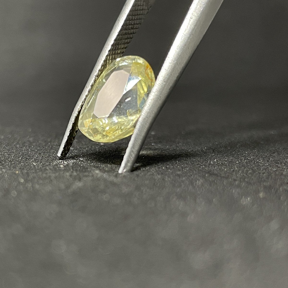 Natural Yellow Sapphire (Pukhraj) #21 Natural Yellow Sapphire (Pukhraj) #21
