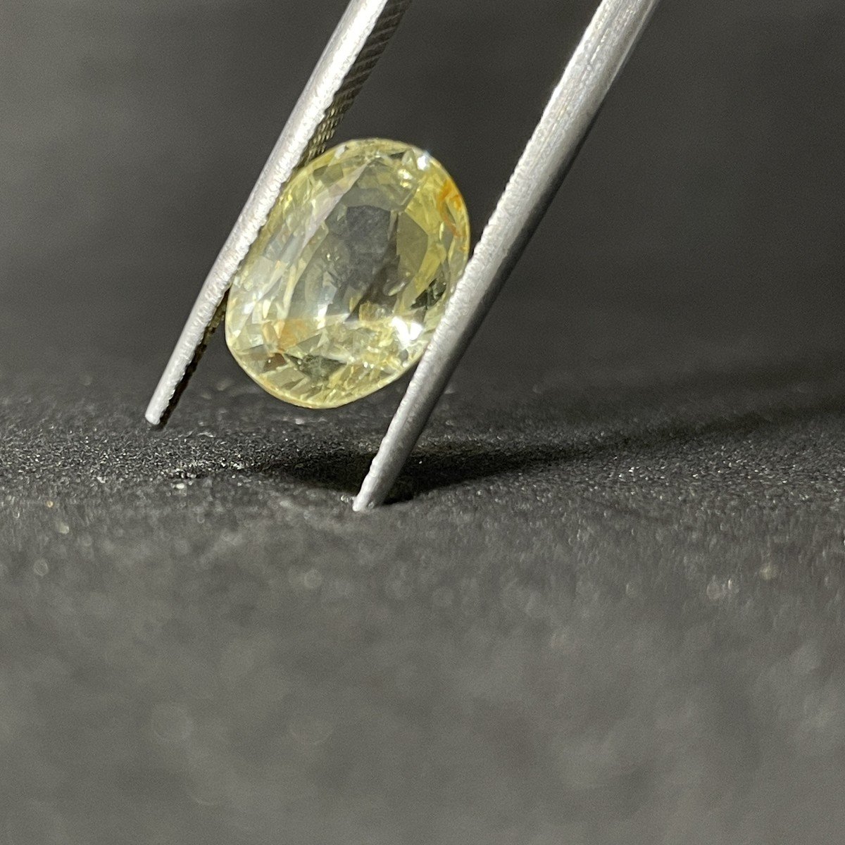 Natural Yellow Sapphire (Pukhraj) #21 Natural Yellow Sapphire (Pukhraj) #21
