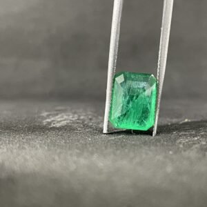 Natural Emerald - 5.71 Carats
