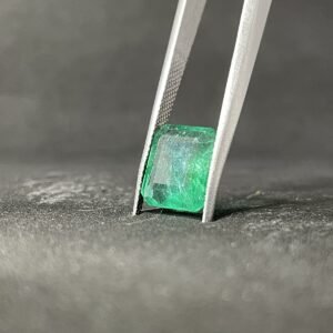 Natural Emerald - 5.03 Carats