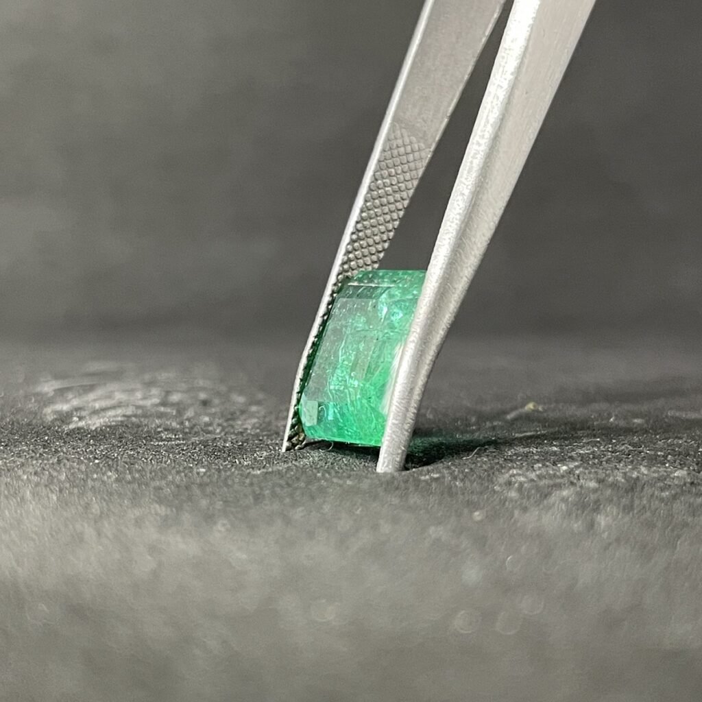 Natural Emerald - 5.03 Carats