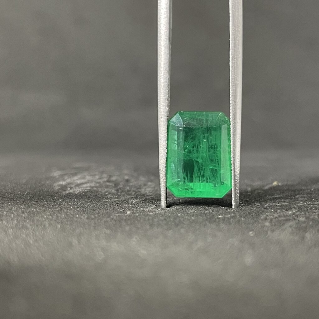 Natural Emerald - 5.46 Carats