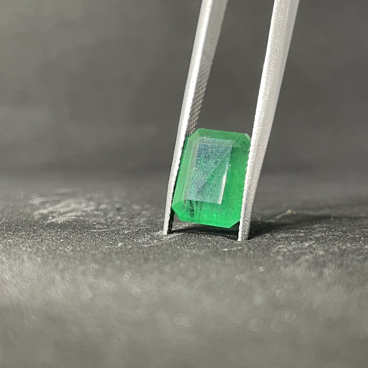 Natural Emerald – 5.46 Carats Natural Emerald - 5.46 Carats