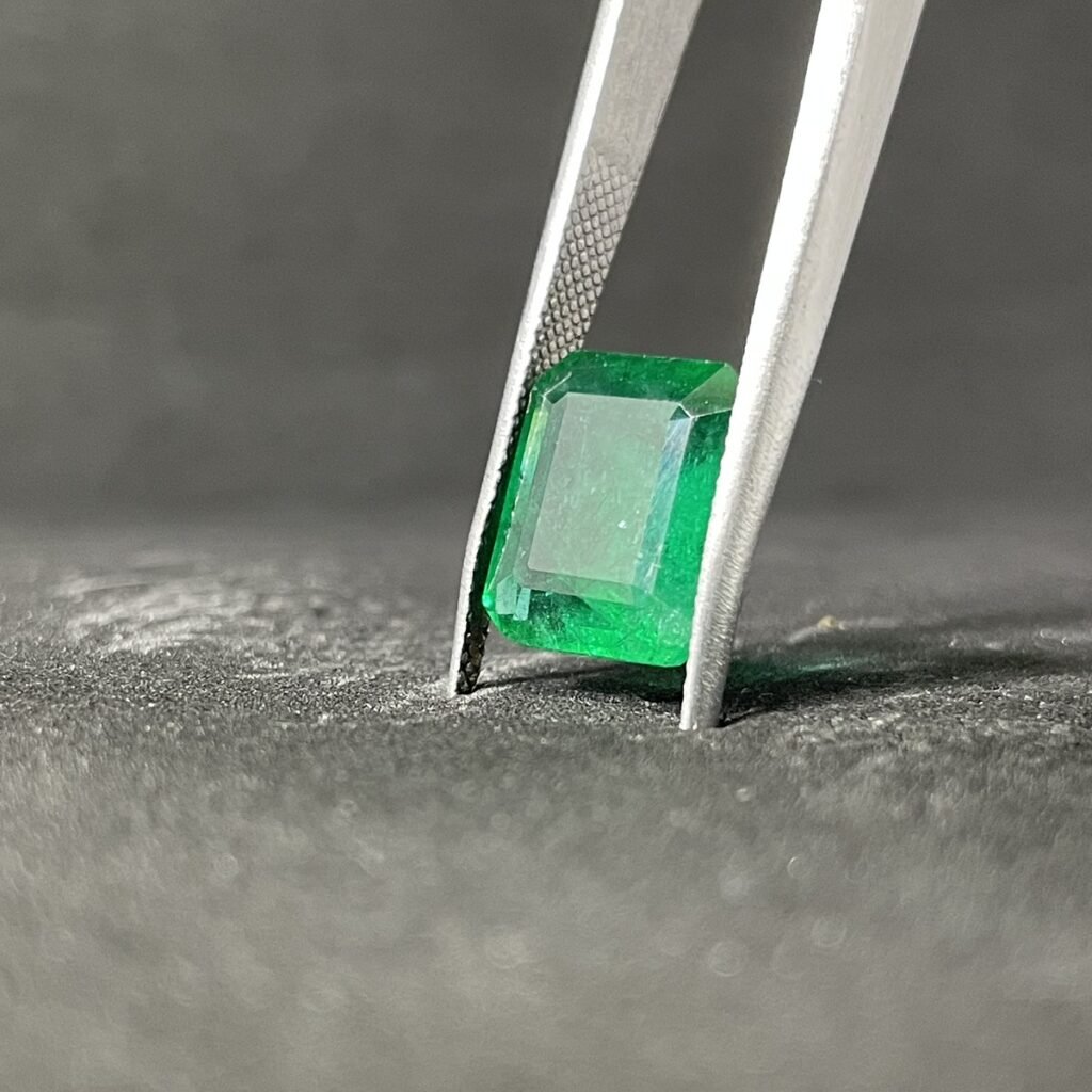 Natural Emerald - 6.21 Carats