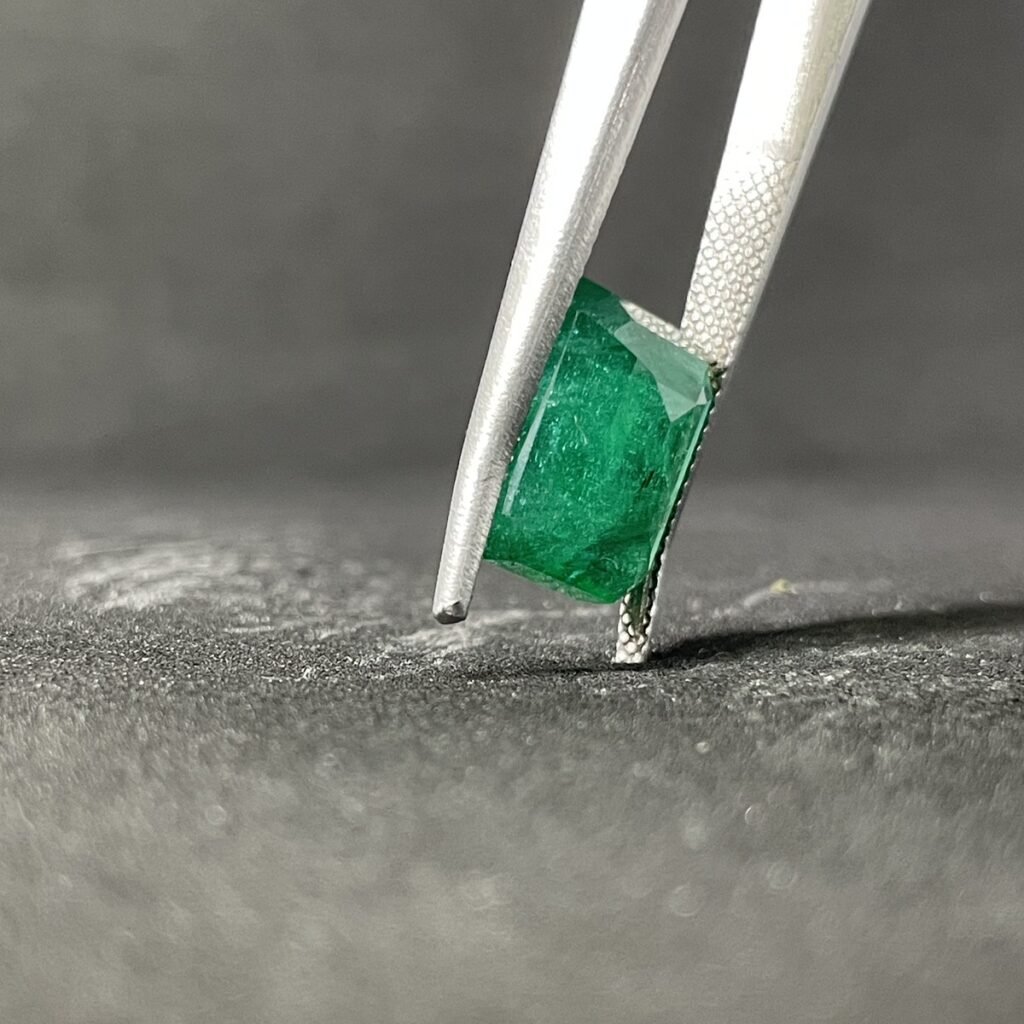 Natural Emerald - 6.21 Carats