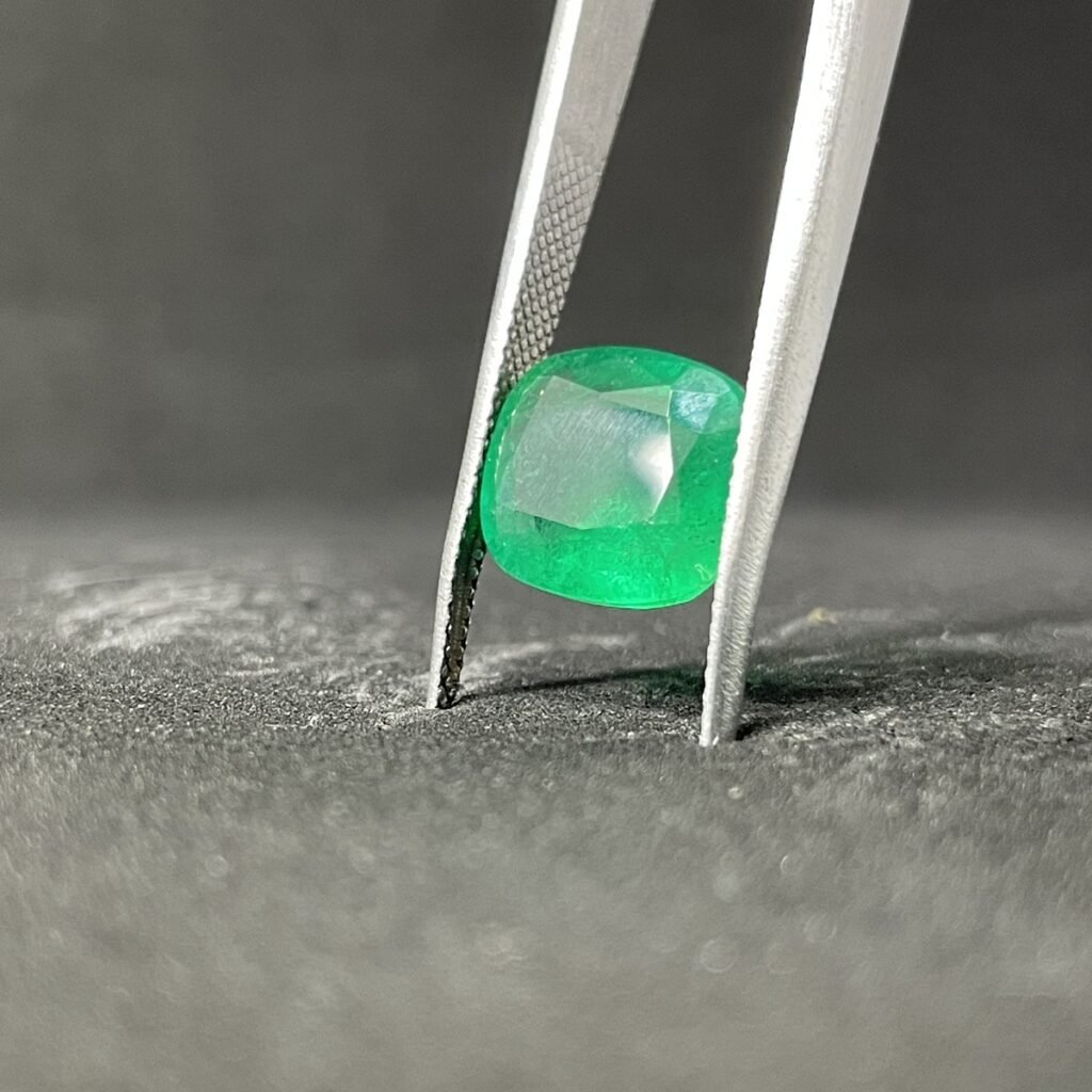 Natural Emerald - 5.06 Carats
