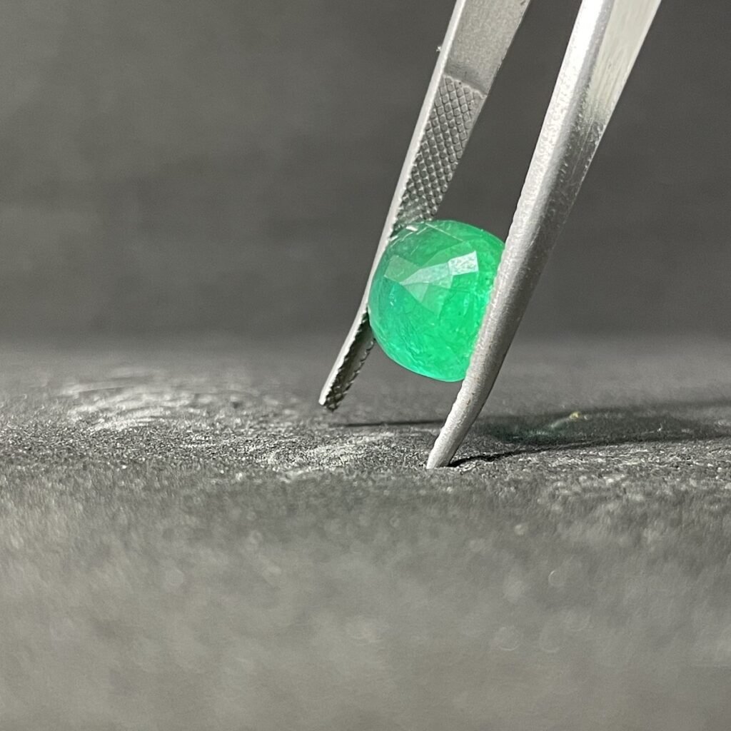 Natural Emerald - 5.06 Carats