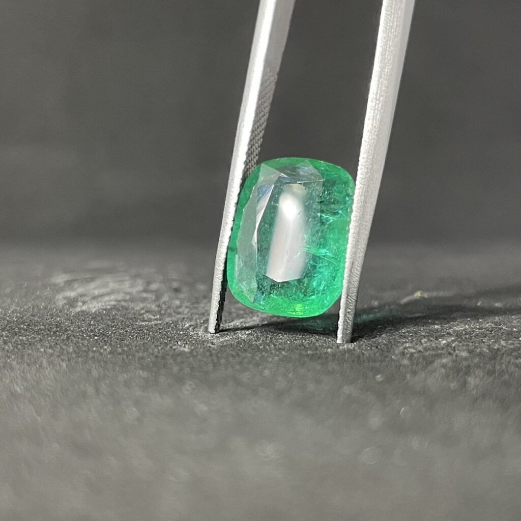Natural Emerald - 5.36 Carats