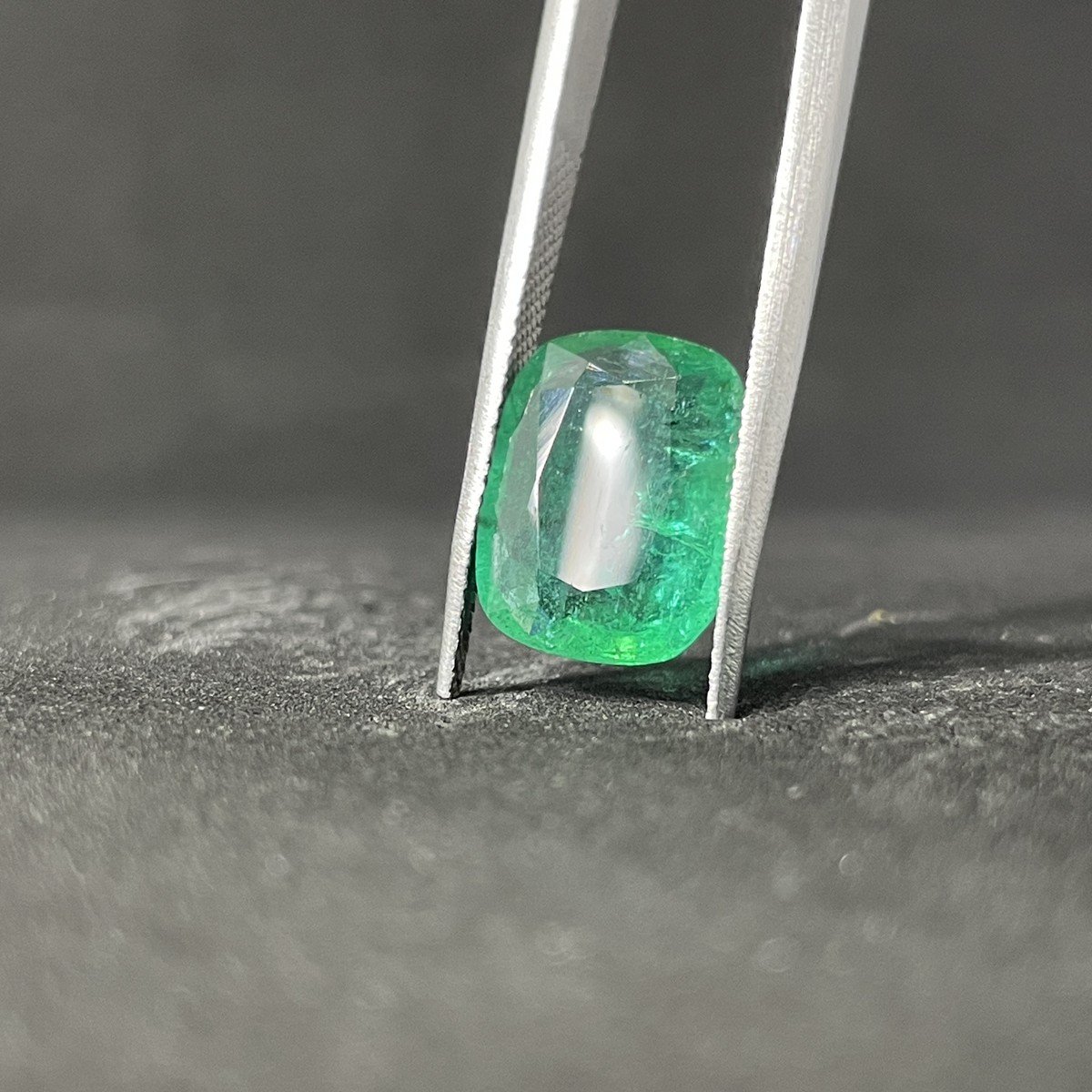 Natural Emerald – 5.36 Carats Natural Emerald - 5.36 Carats