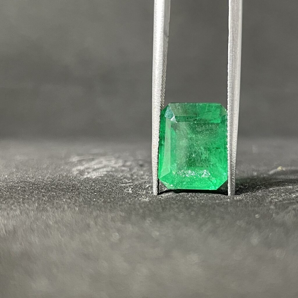 Natural Emerald - 7.25 Carats
