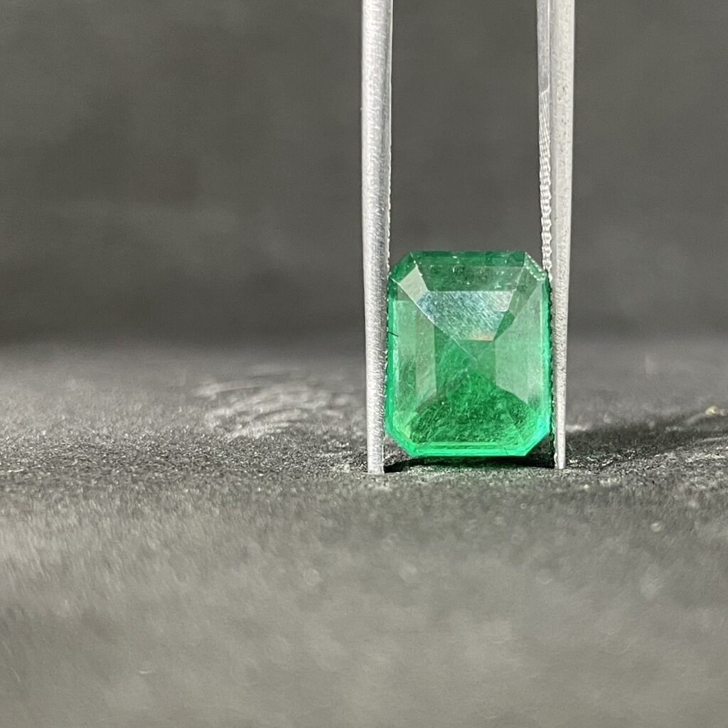 Natural Emerald - 7.25 Carats