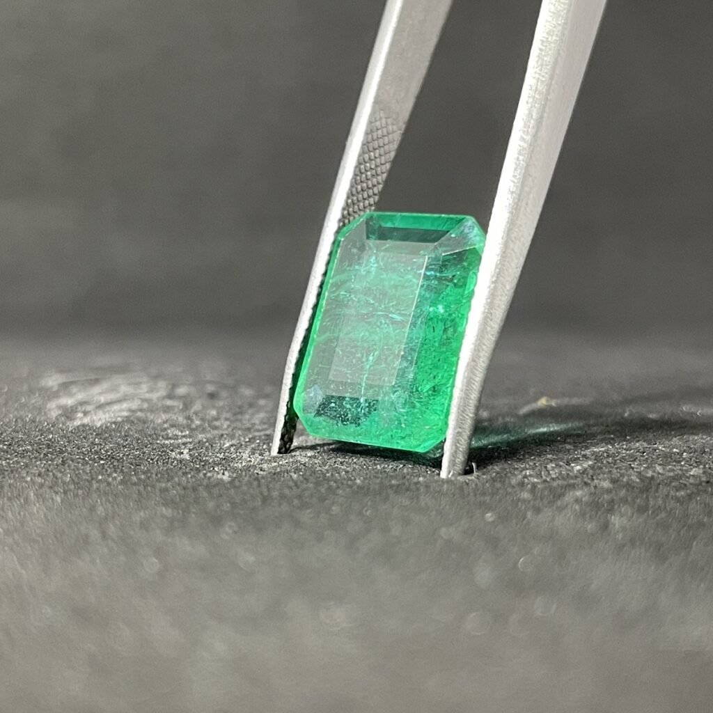 Natural Emerald - 7.25 Carats