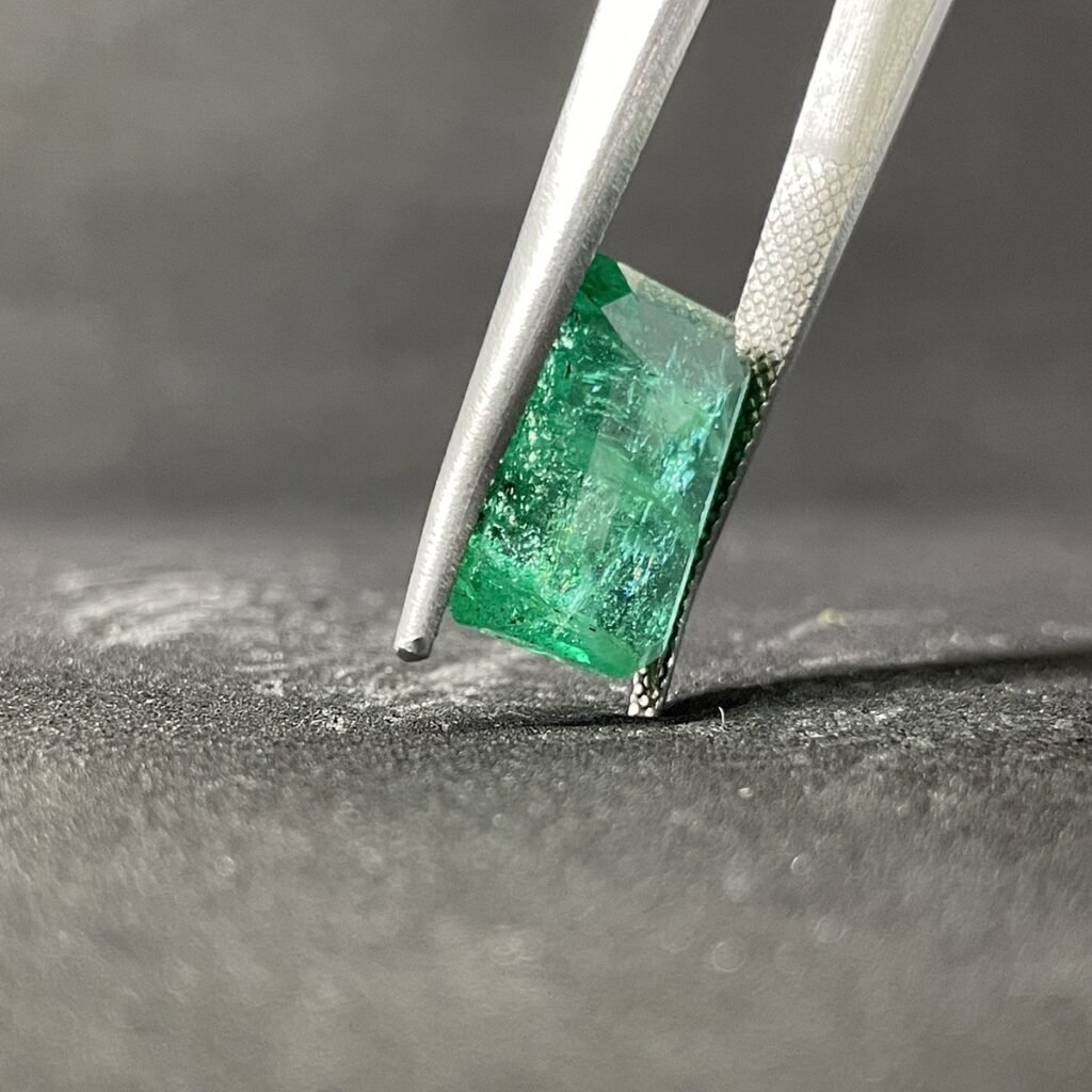 Natural Emerald - 7.25 Carats